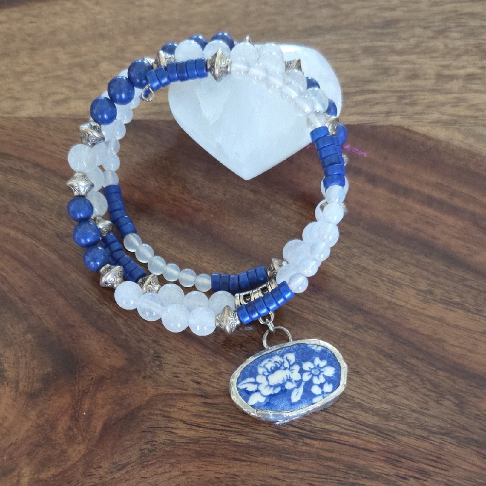 White Quartz and Lapis Lazuli Beaded Bracelet with Broken China Floral Charm